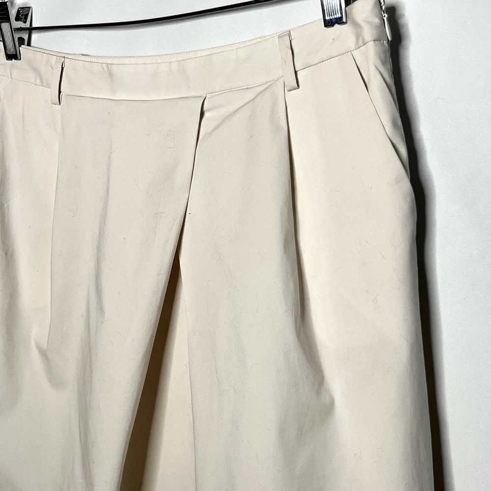 Fabulous Fabiana Filippi light cream pleated skirt with pockets/ belt loops S